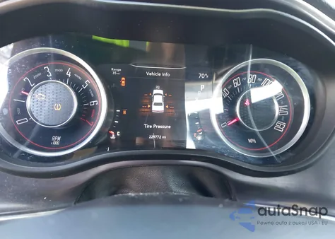 2015 Dodge Challenger Sxt из США, поврежденный, VIN 2C3CDZAG7FH775387